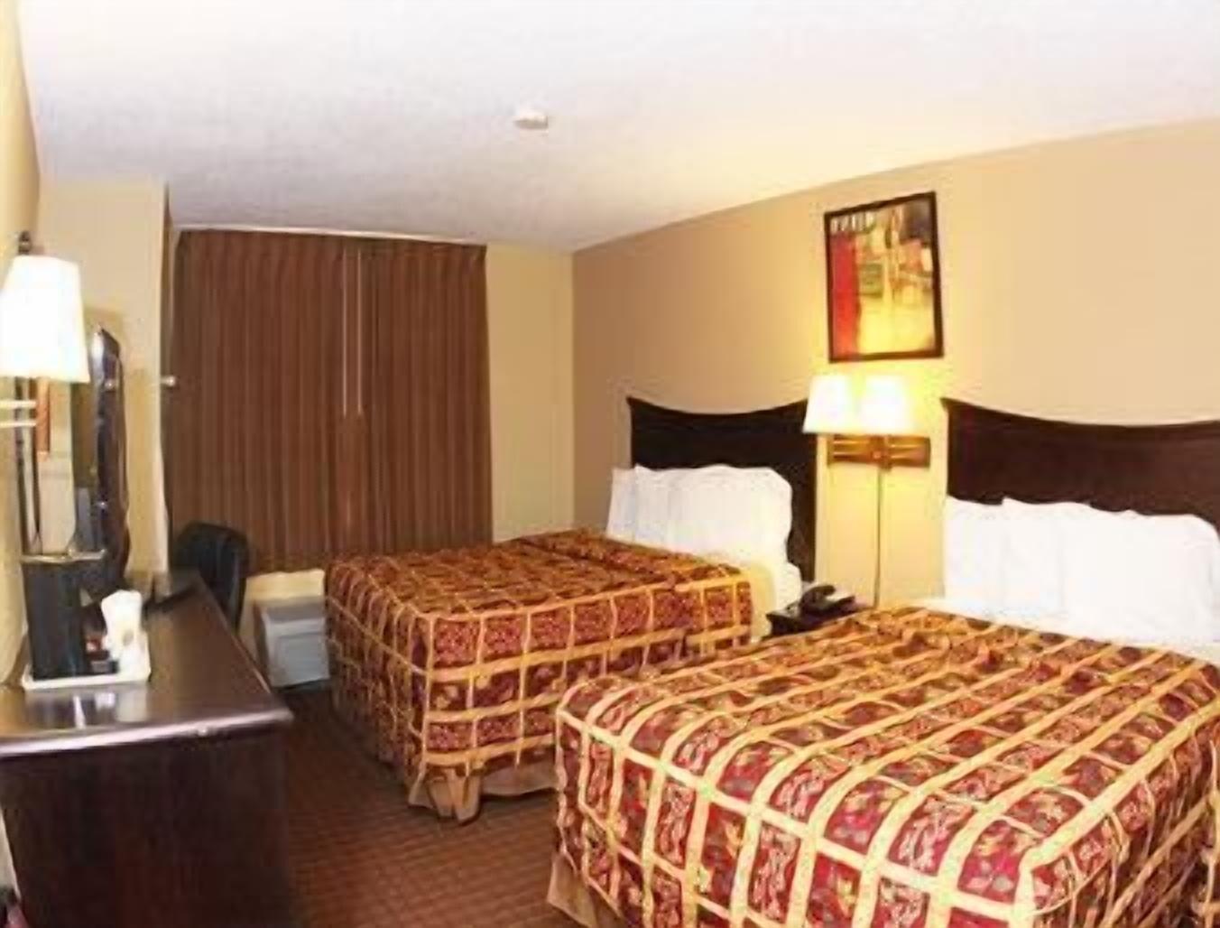 Super 8 By Wyndham Kutztown/Allentown Area Exterior photo