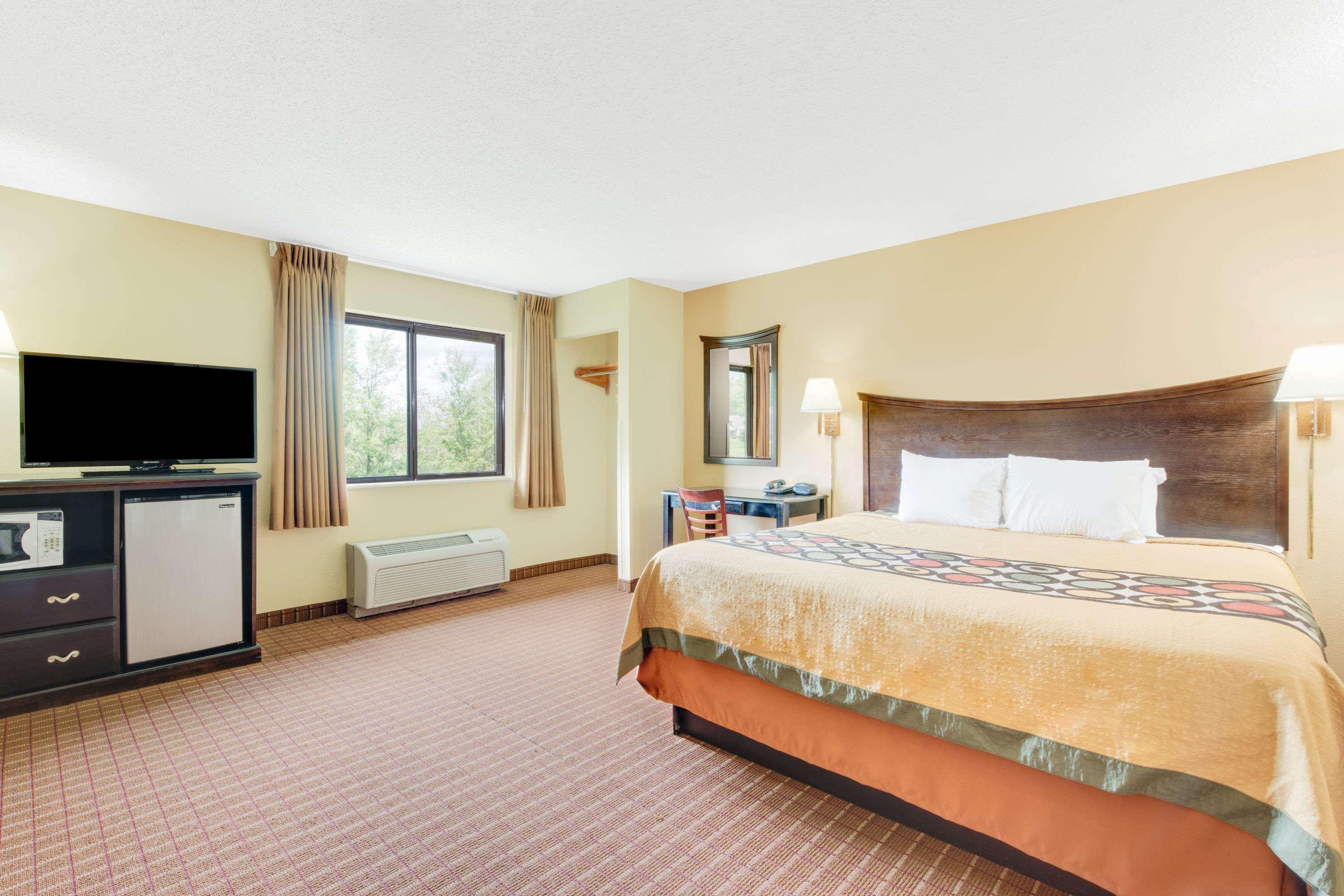Super 8 By Wyndham Kutztown/Allentown Area Exterior photo